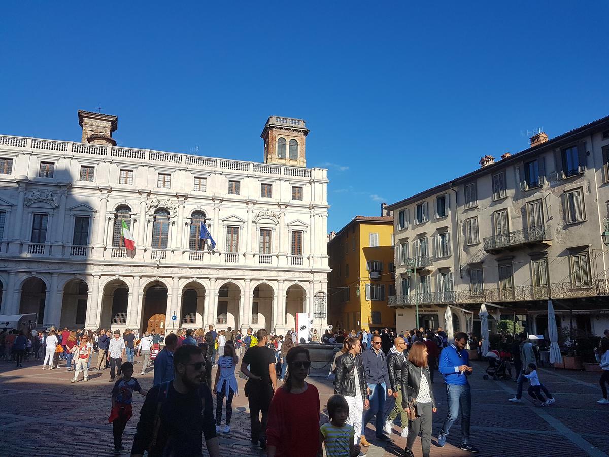 Hotel Donizetti Royal Bergamo Exterior foto